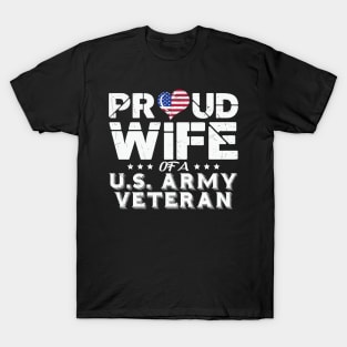 Proud Wife Of A Us Veteran Army T-Shirt